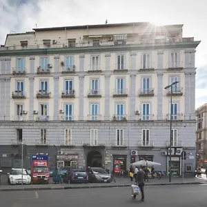 Opera Principe Umberto Gasthof Neapel